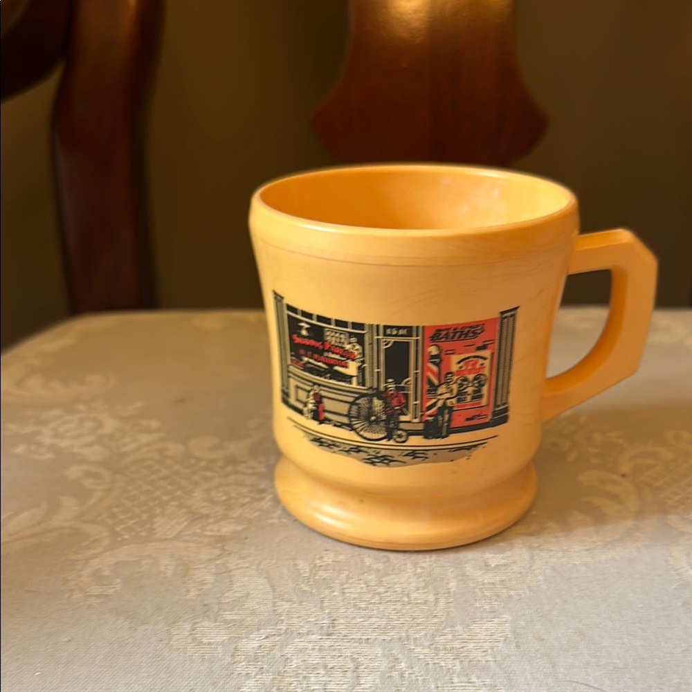 Vintage plastic William Marvy shaving mug, 1960s, marked Opal No. 4